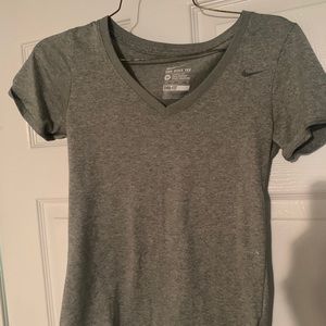 Nike dri fit vneck